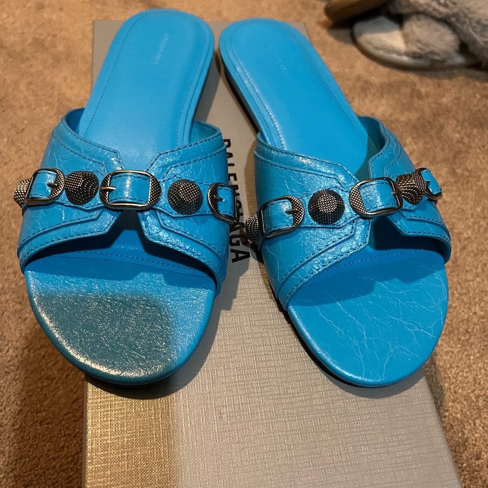 Brand new Balenciaga sandals, size 39